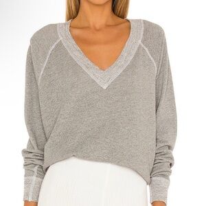 THE GREAT. The V Neck Sweatshirt in Varsity Grey